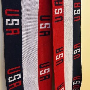 Vintage Knitmakers USA Patriotic Knit Winter Scarf 🧣 Red White Blue Stripes